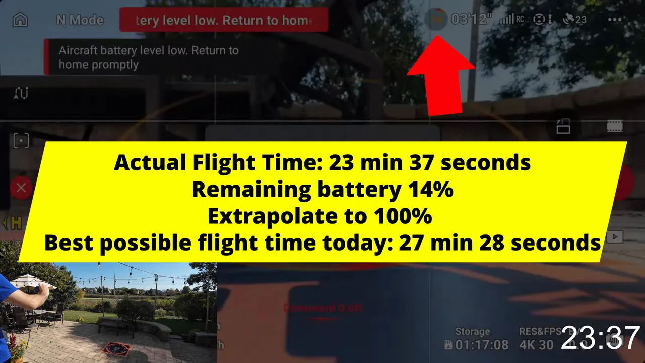Pantalla mostrando tiempo de vuelo total registrado de 23:37 y porcentaje de batería restante